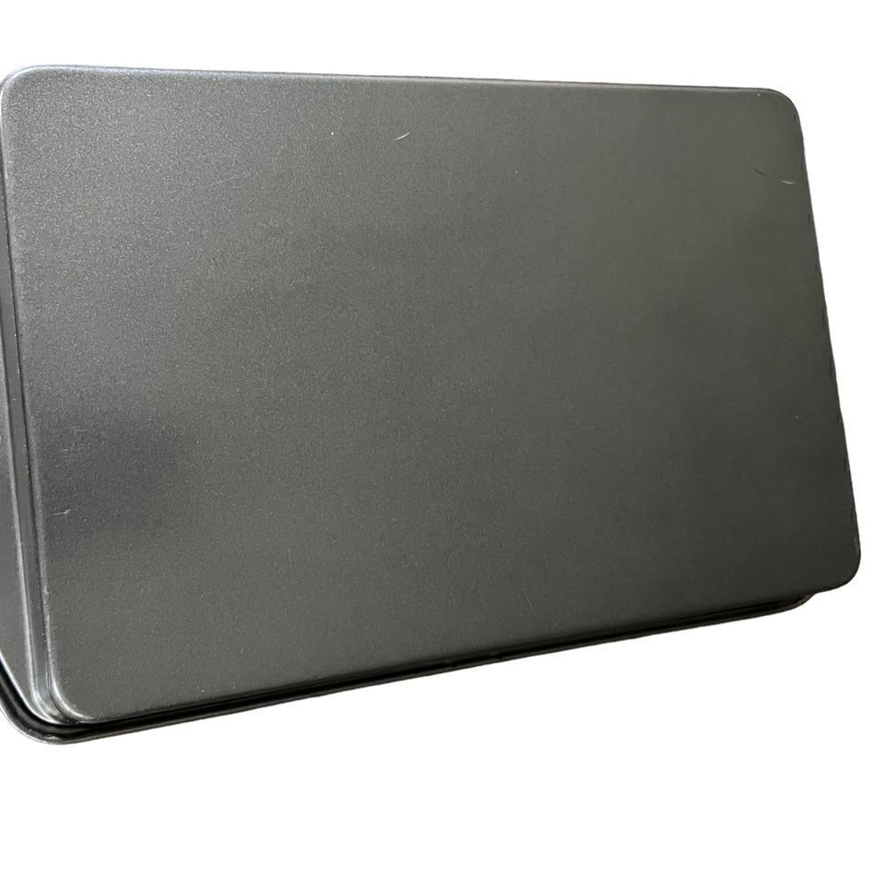 Wilton rectangular baking pan 13x9x2 - Picture 3 of 5